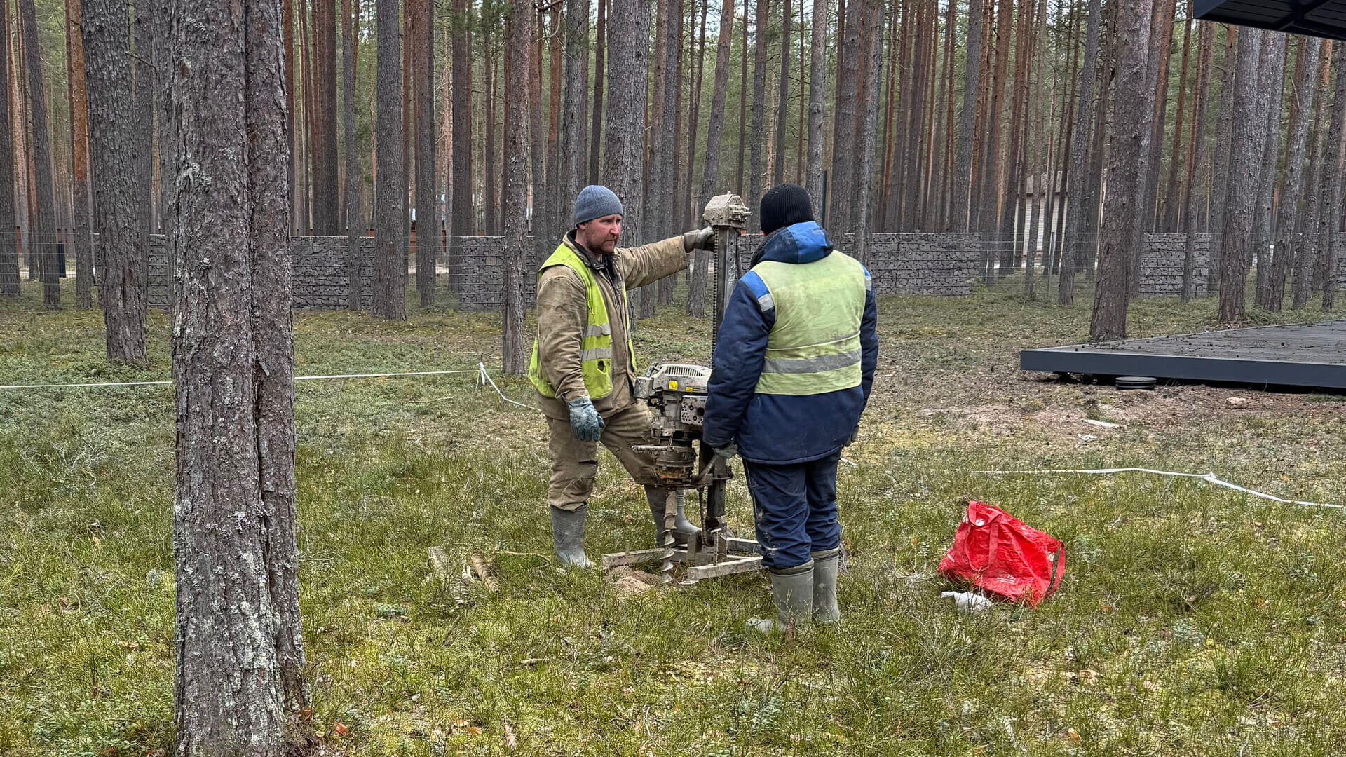 Начаты геологические изыскания для нового проекта фахверкового гаража Фахверковые дома в СПБ